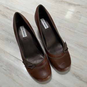 Steve Madden Brown Leather Slip-on Heels with Bow, Size 10